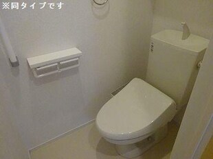 エピナールIの物件内観写真